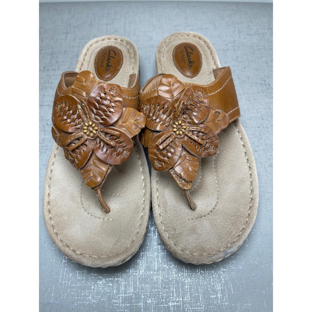 Clarks Artisan Tan Brown Leather 3D Floral Thong Wedge Sandals Womens 9.5 M 38